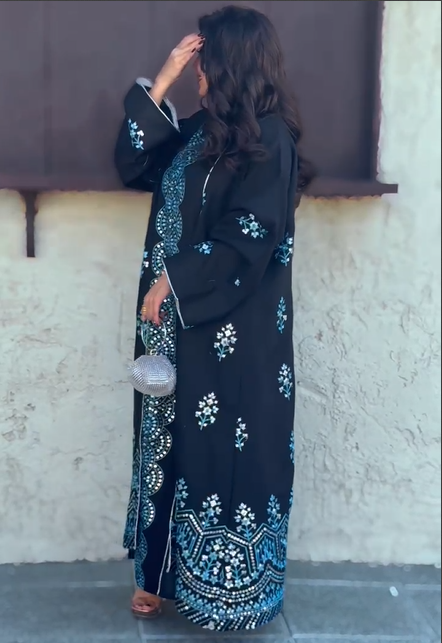 Elegant Kuwaiti Jellabiya - Paki