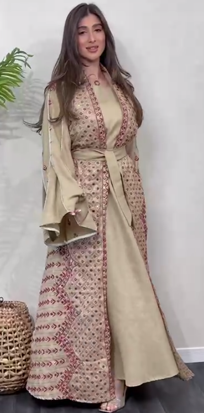 Elegant Kuwaiti Jellabiya - Malak