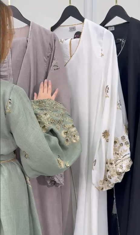 Elegant Kuwaiti Jellabiya - Dala3