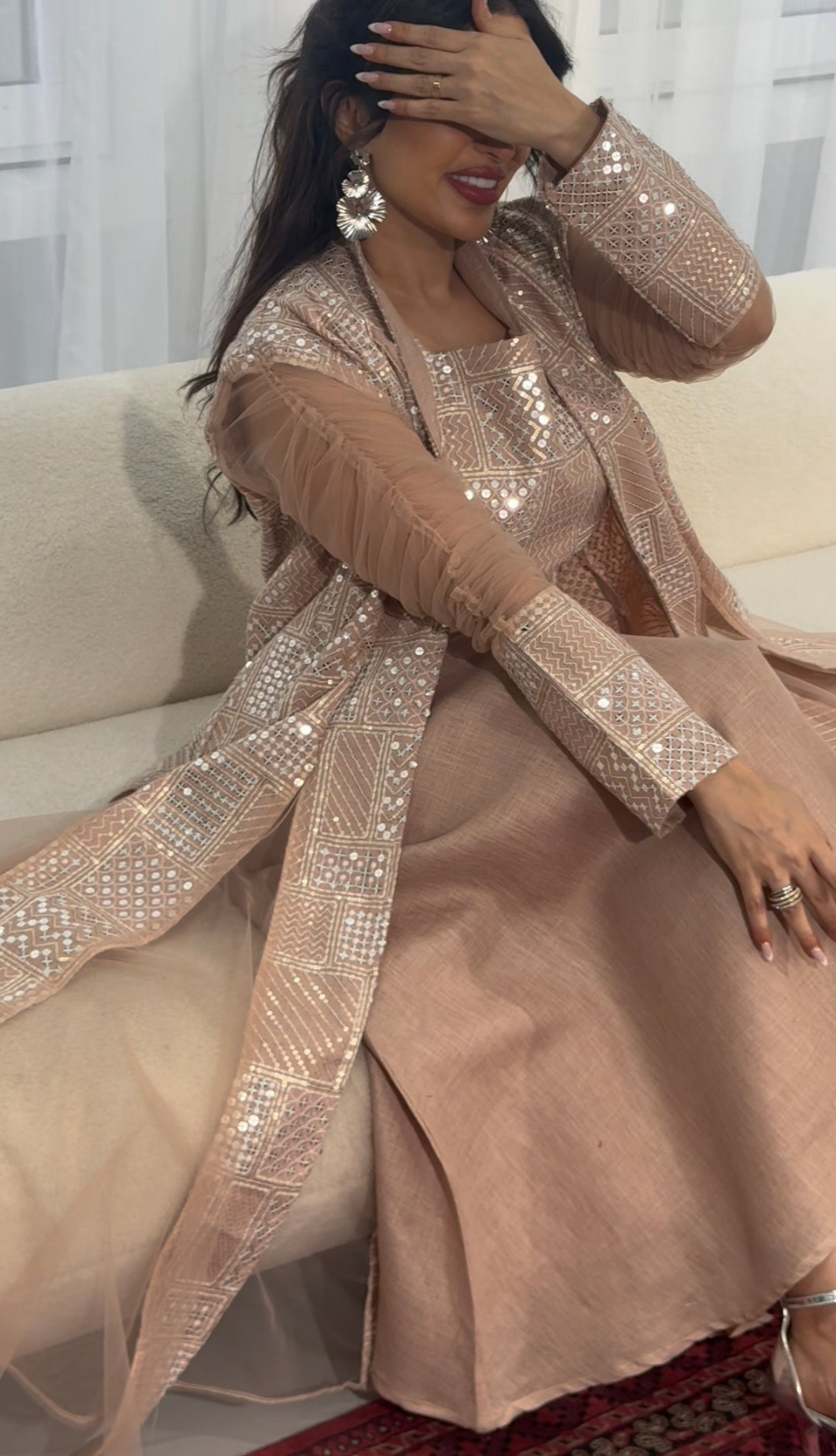 Elegant Kuwaiti Jellabiya - Samara