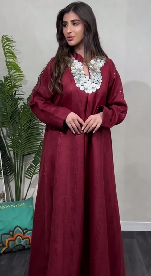 Elegant Kuwaiti Jellabiya - Kayatah