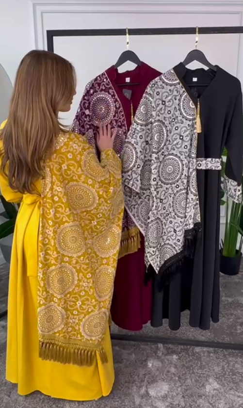 Elegant Kuwaiti Jellabiya - Safarah