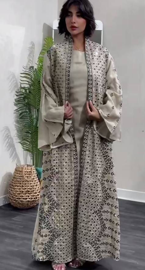 Elegant Kuwaiti Jellabiya - Malak