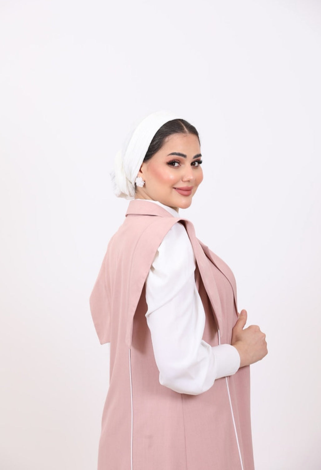 Pink Short-sleeved cardigan by Lebsaty