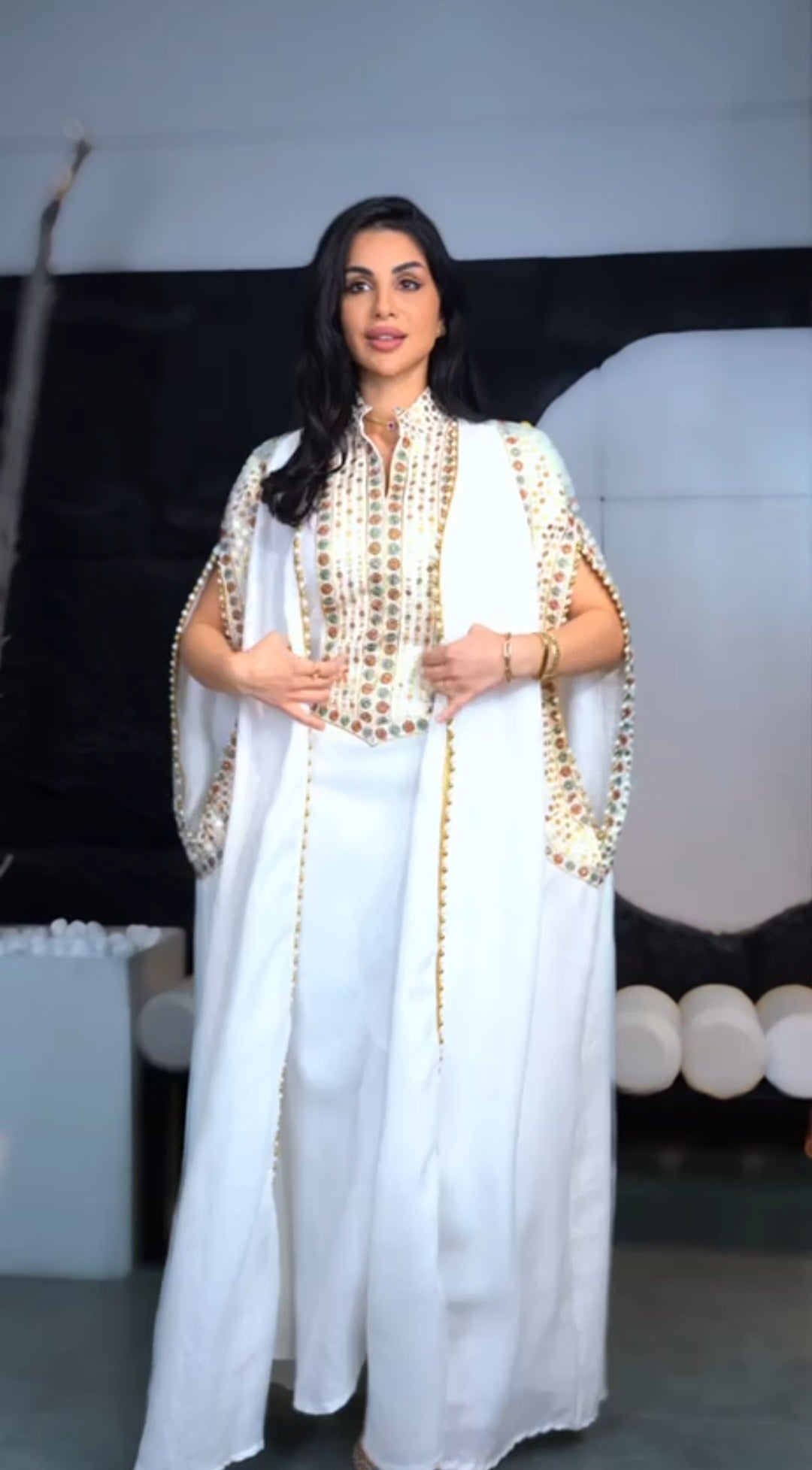 Elegant Kuwaiti Jellabiya - Sama