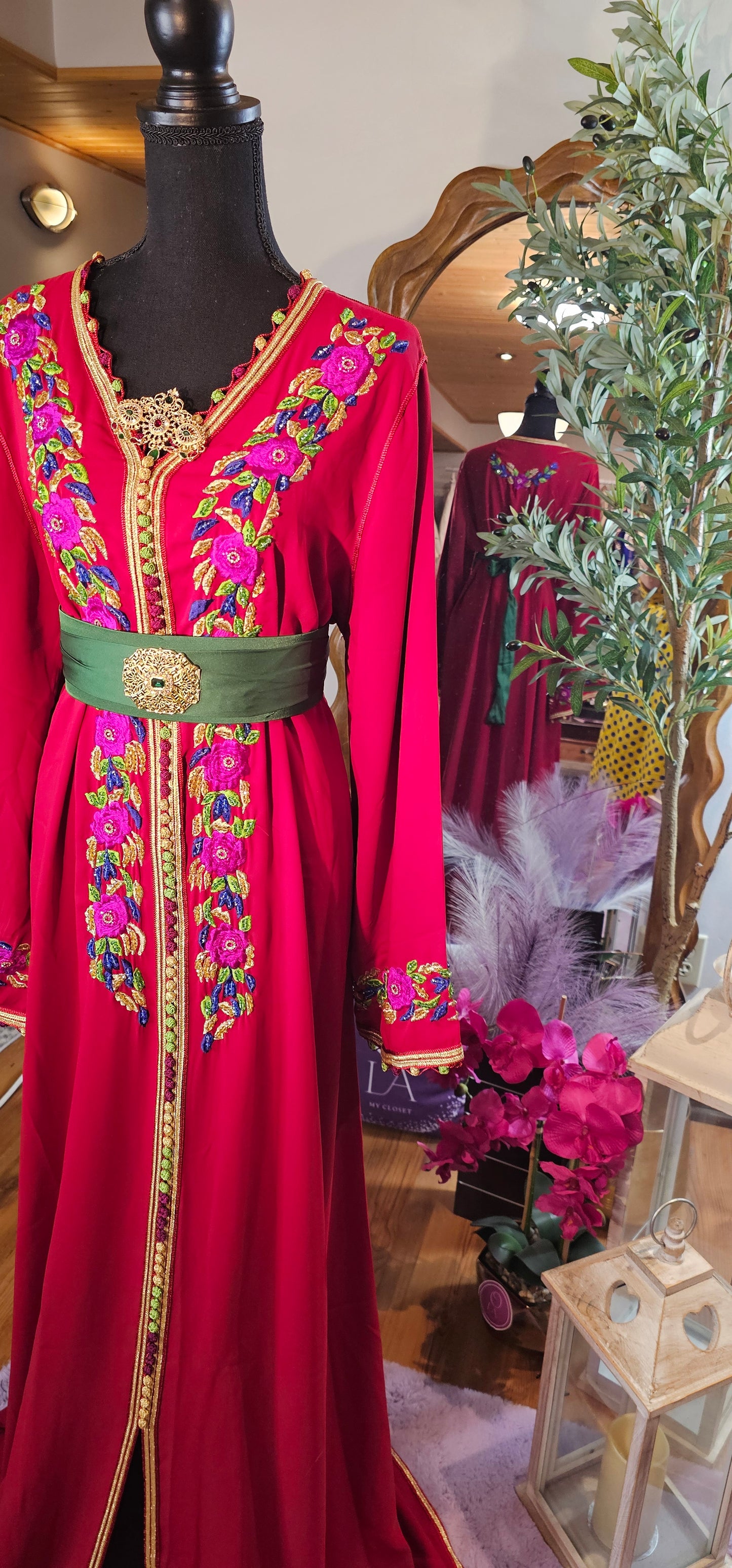 Handmade Moroccan Kaftan
- Zainah