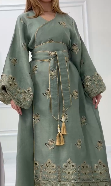Elegant Kuwaiti Jellabiya - Dala3