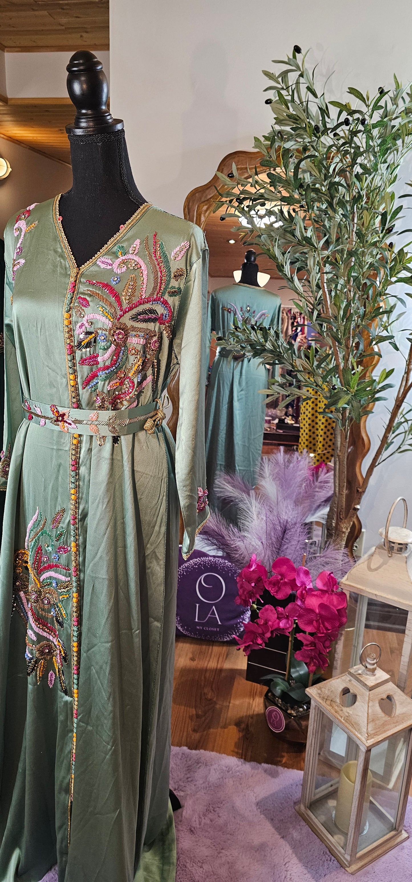 Handmade Moroccan Kaftan – Kizalah