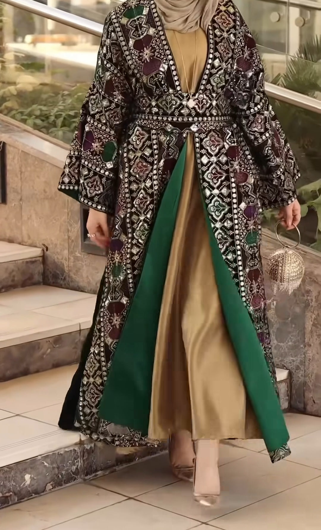 Jalabiya kuwaití - جلابية مرام