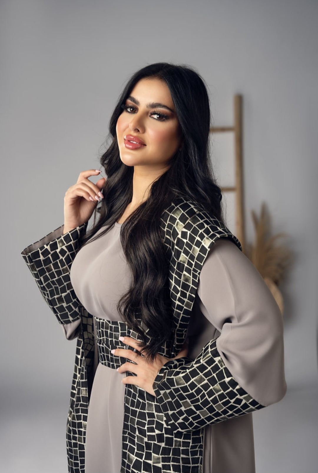 Black and dark gray striped bisht by Lebsaty