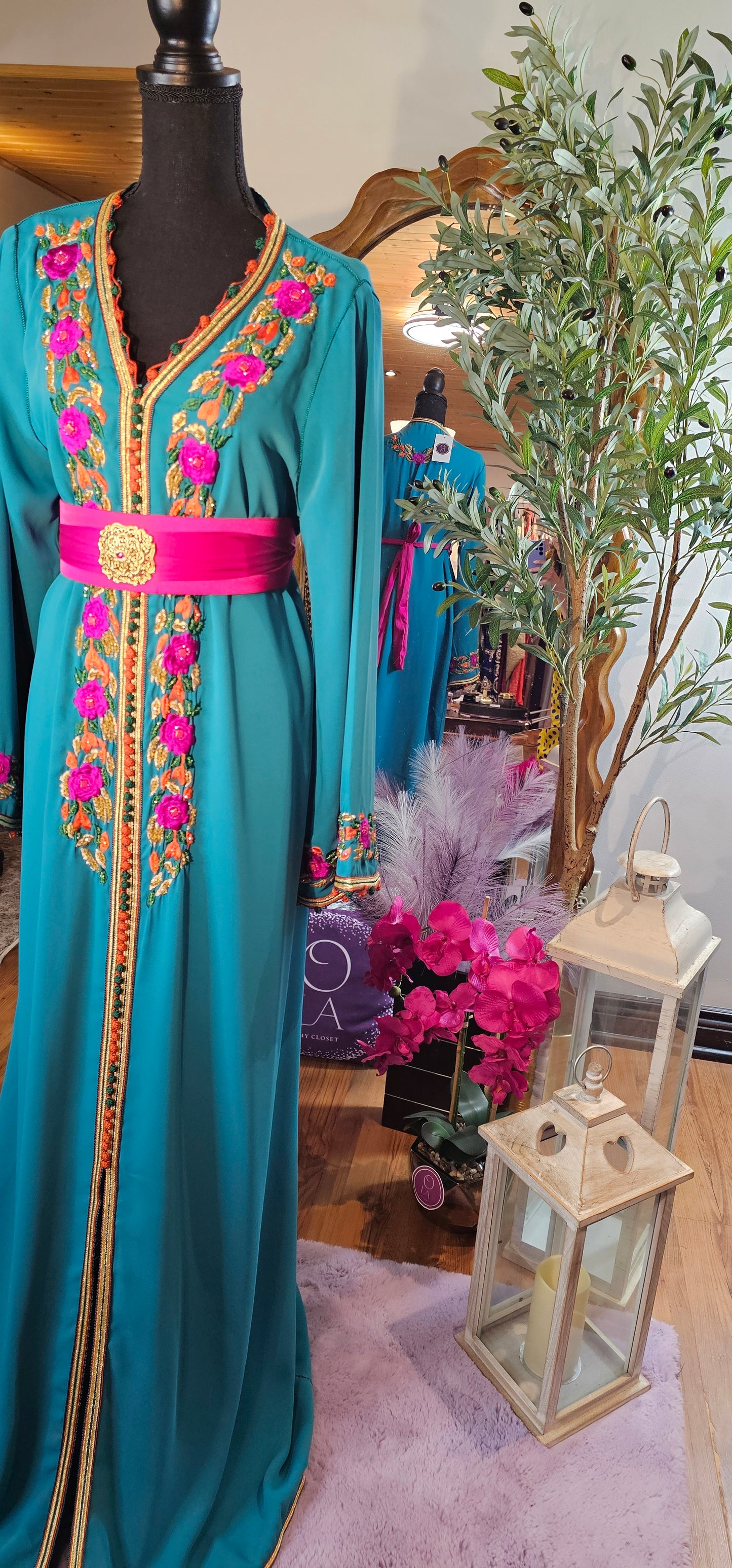 Handmade Moroccan Kaftan

 - Zainah